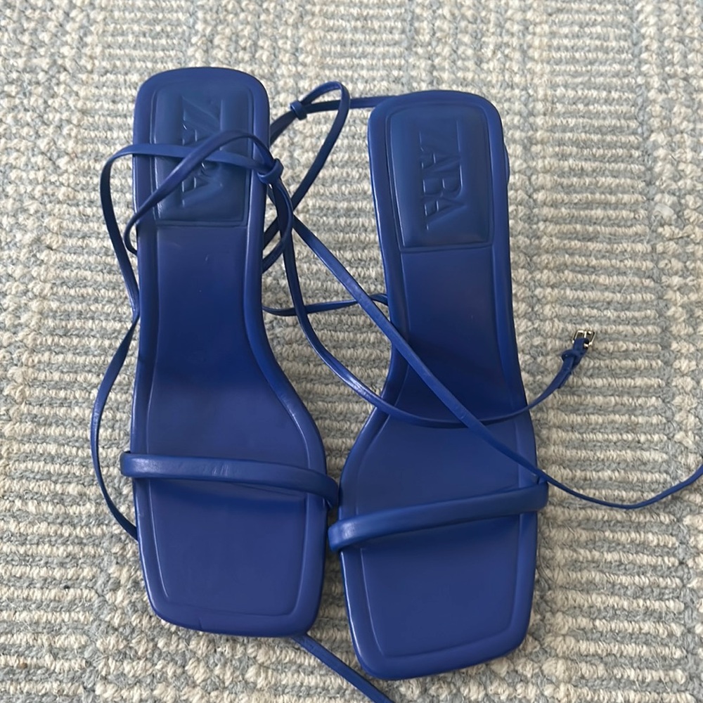 Zara wrap up heel